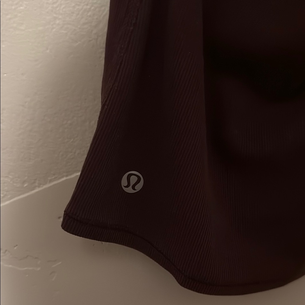 Lululemon Athletica Dark Brown Tank Top with Keyhole Back 4 - Picture 5 of 6